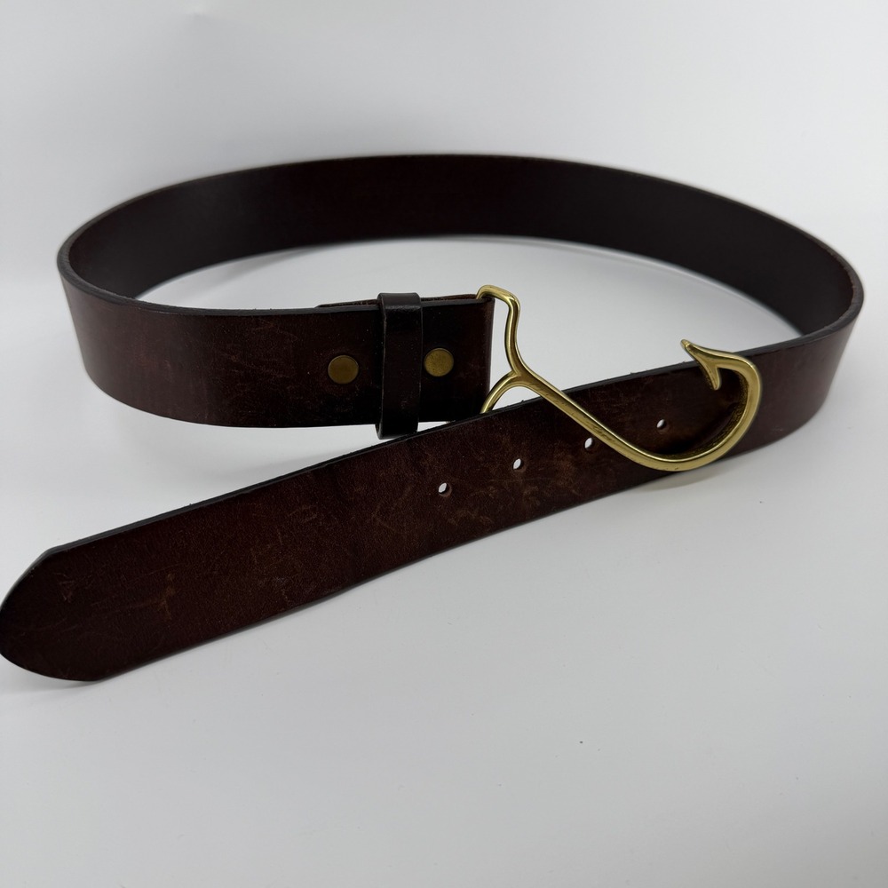 Vineyard Vines Mens Brown Leather Fish Hook Belt Brass Buckle Made in USA 32